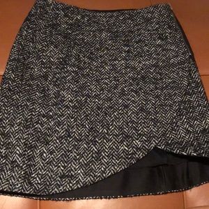 Tweed skirt